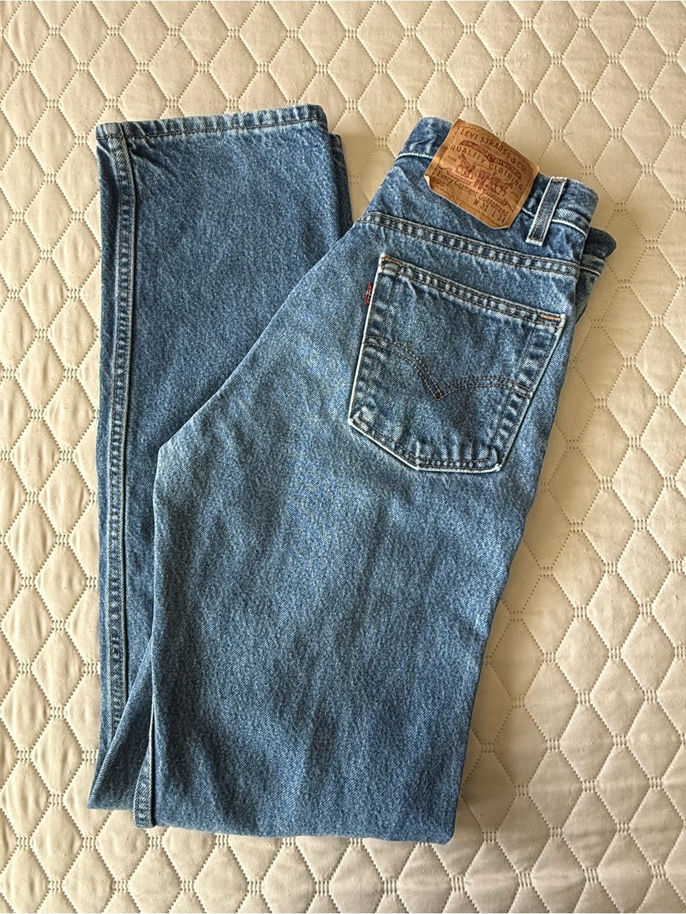 Vintage Levi's 505 Jeans Men's 31x31.5 (Tag 31x34) Regular Fit Made in USA Blue